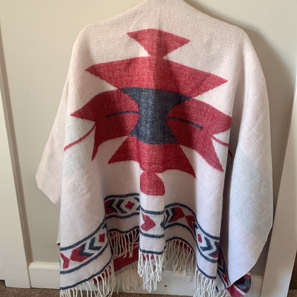 Reversible poncho - Picture 4 of 6